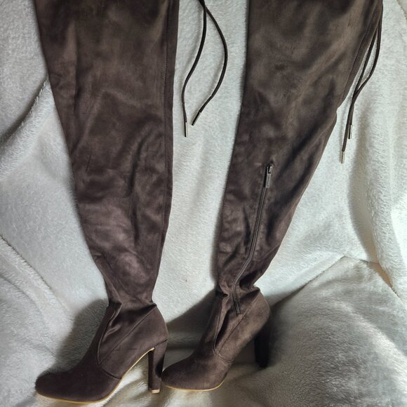 Dark Brown Suede size 8 Thigh High Boots - Picture 3 of 3